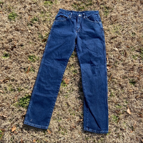 Men’s Dark Wash Regular Fit Wrangler Jeans - Picture 3 of 4